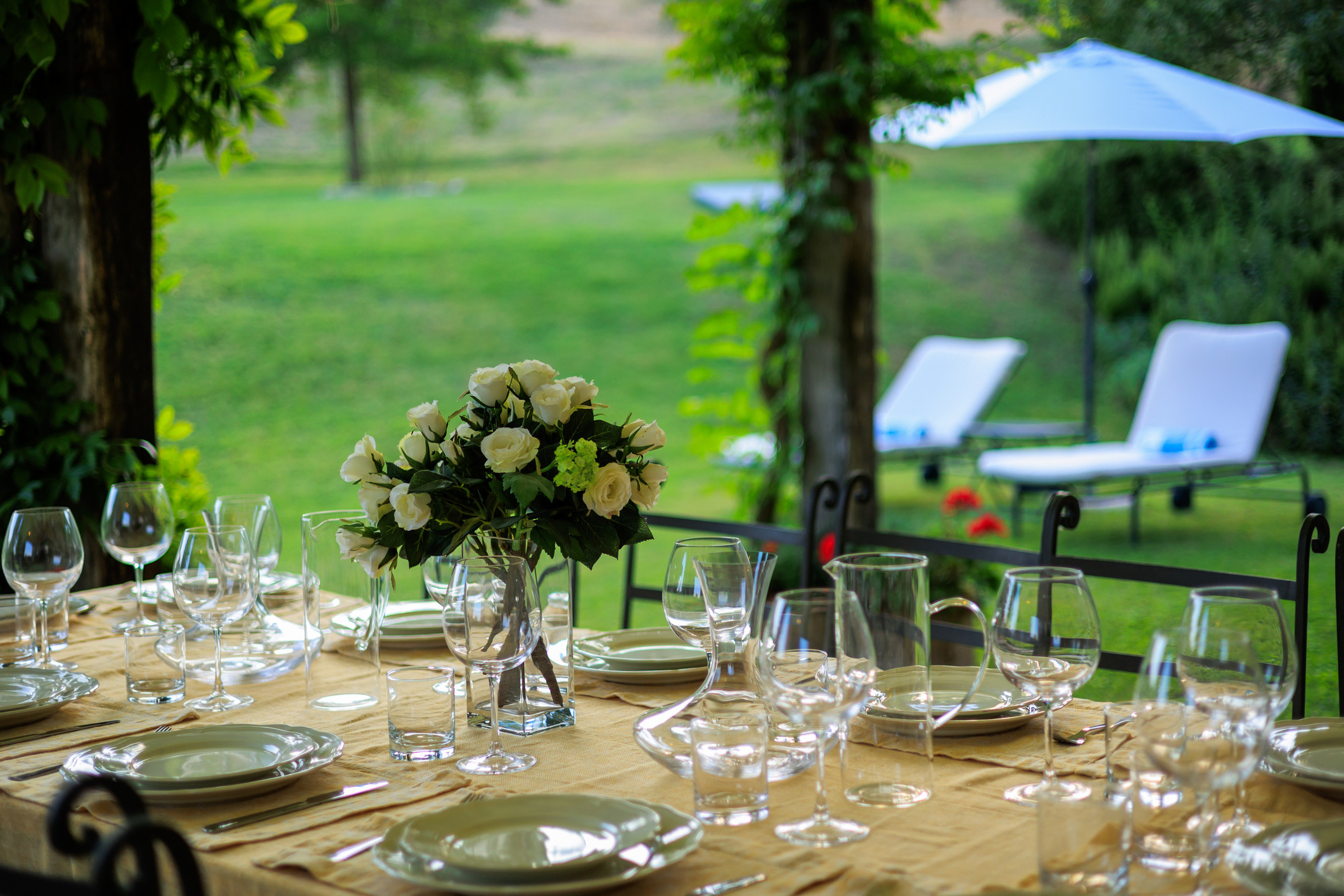 Framsida -Vinglas Butik property1